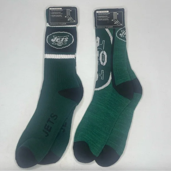 2 pairs of New York Jets athletic crew socks - Picture 2 of 7